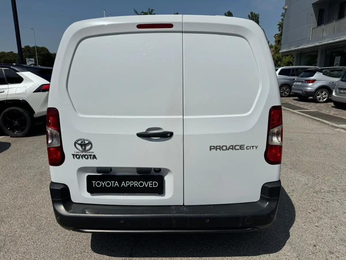 Toyota Proace City Verso usata a Modena (7)