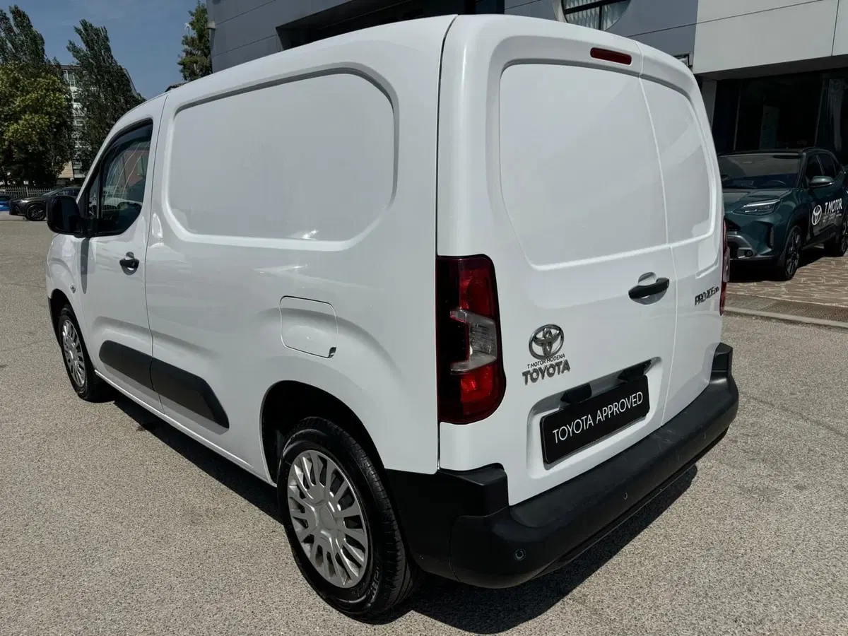 Toyota Proace City Verso usata a Modena (8)