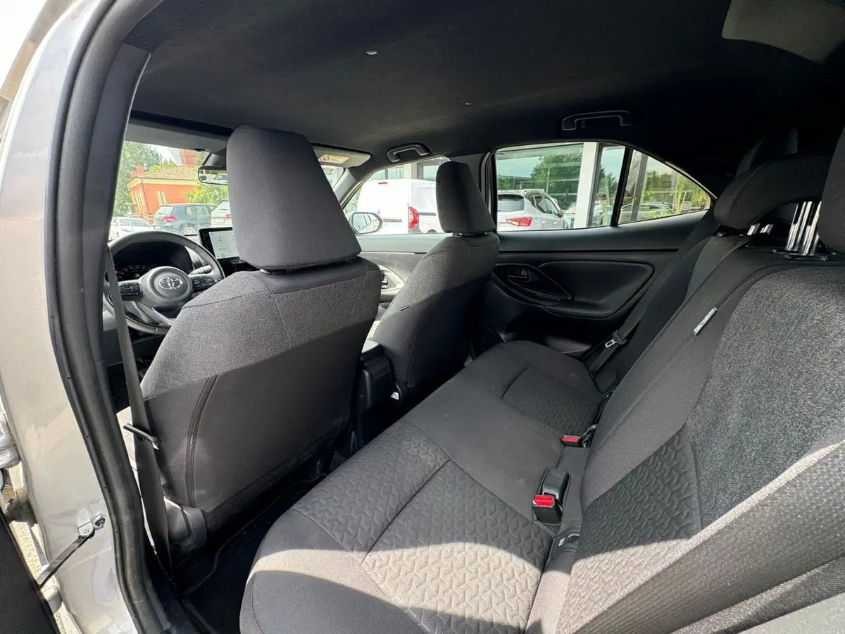 Toyota Yaris Cross usata a Modena (14)