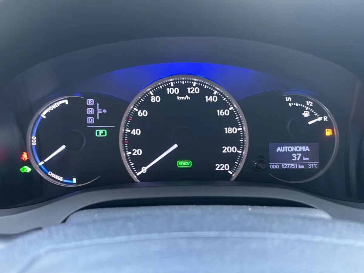 Lexus CT usata a Bologna (10)