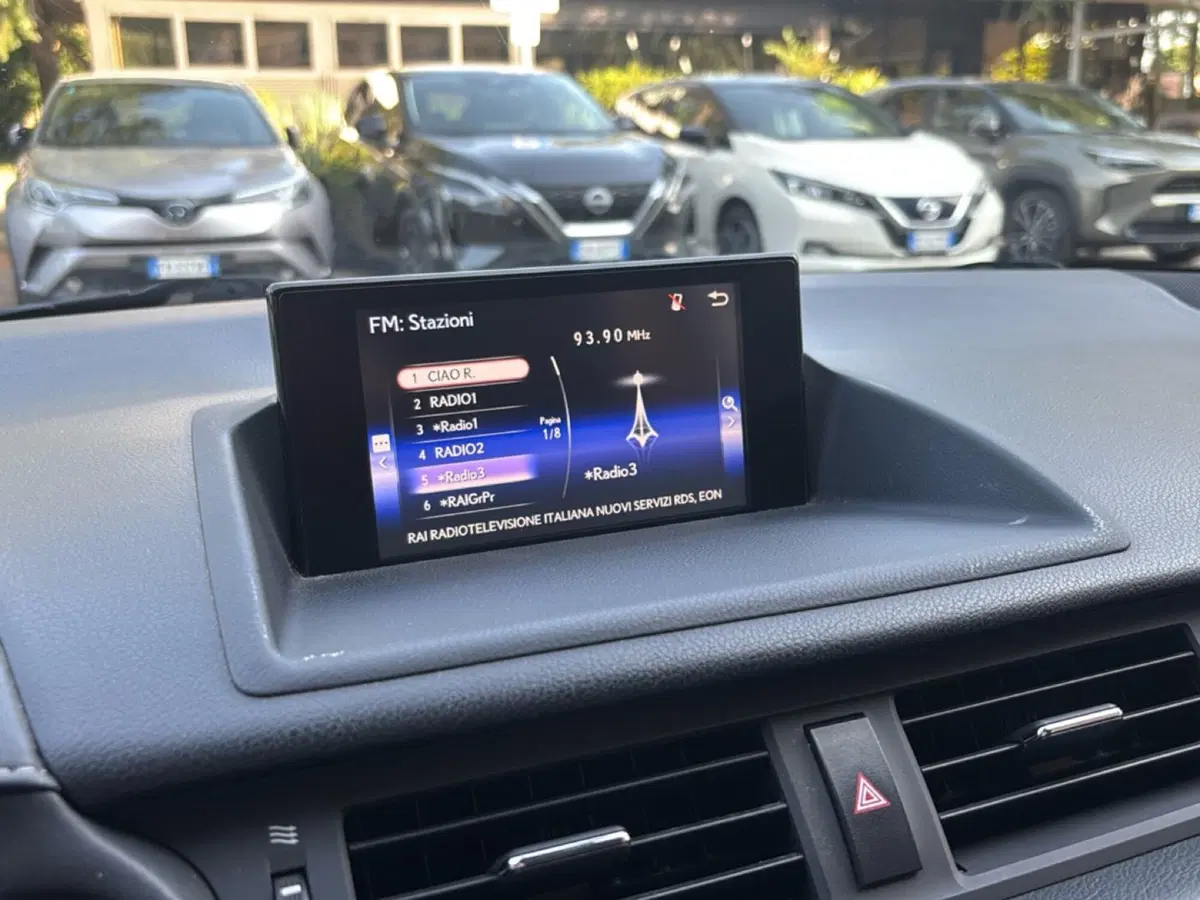 Lexus CT usata a Bologna (11)
