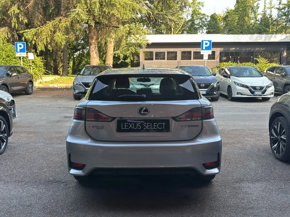 Lexus CT usata a Bologna (4)