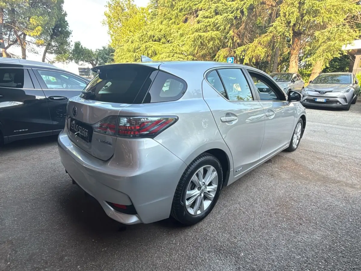 Lexus CT usata a Bologna (6)
