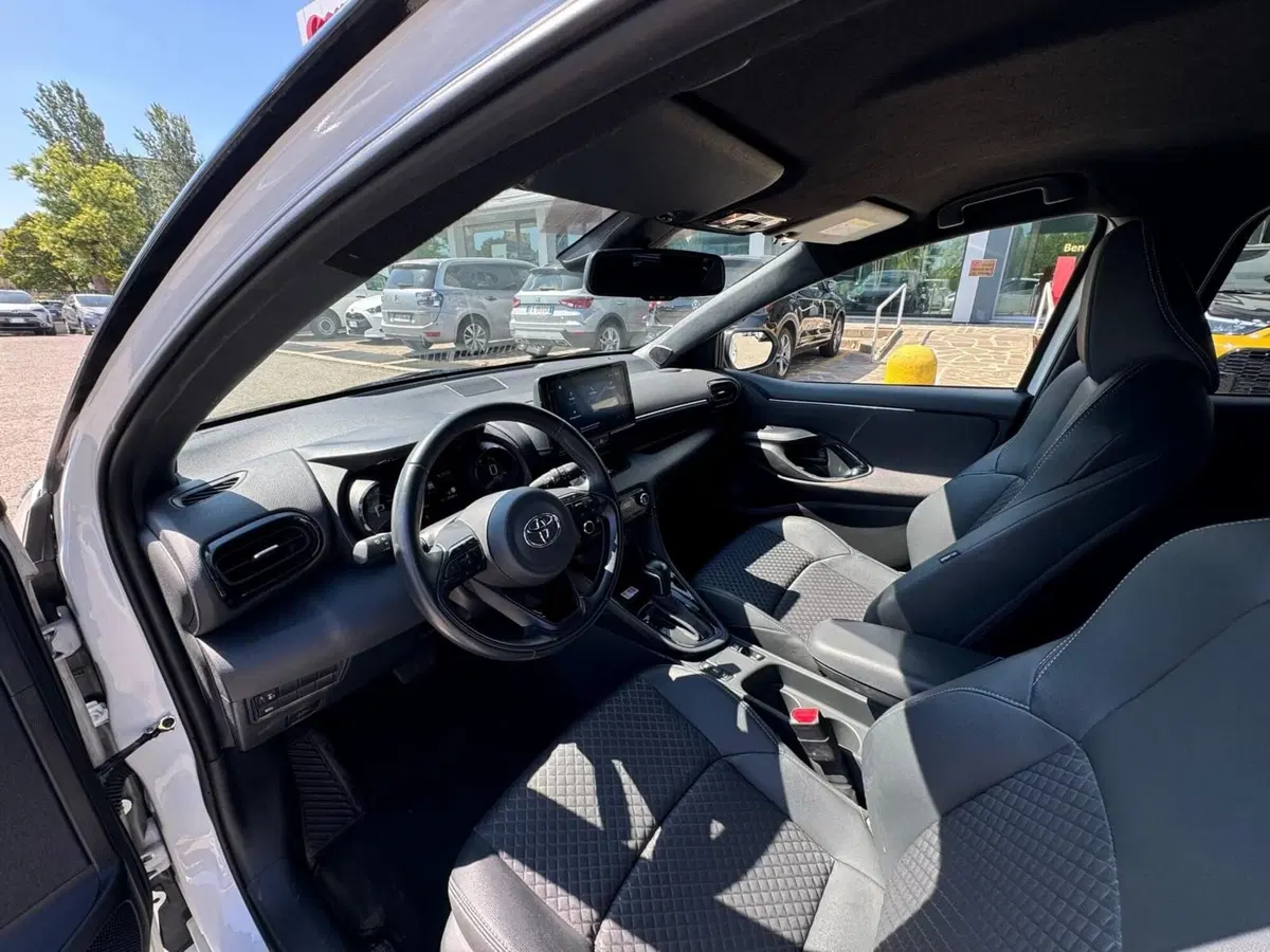 Toyota Yaris usata a Modena (12)