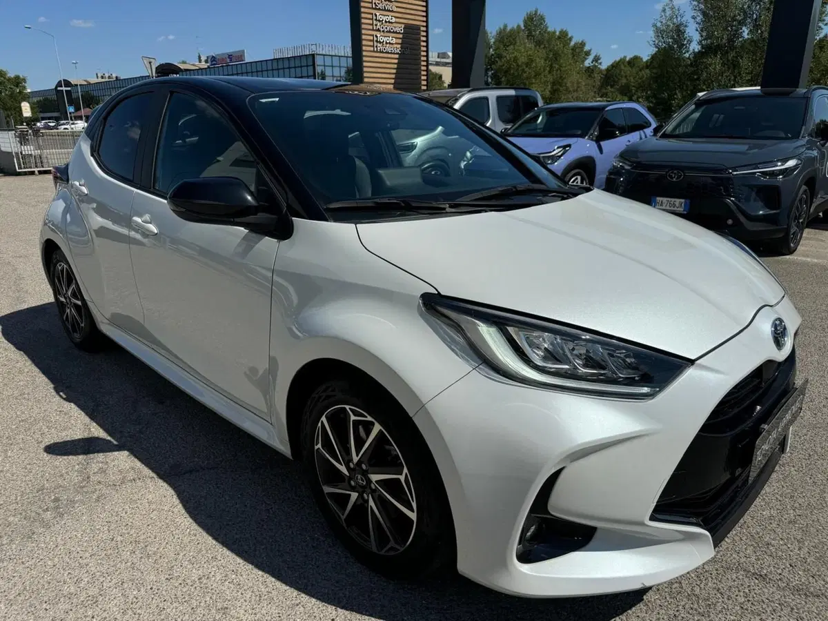 Toyota Yaris usata a Modena (4)