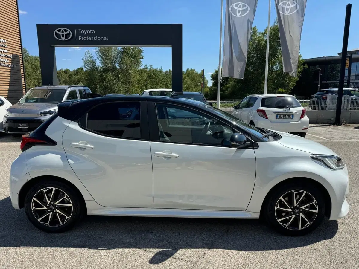 Toyota Yaris usata a Modena (5)