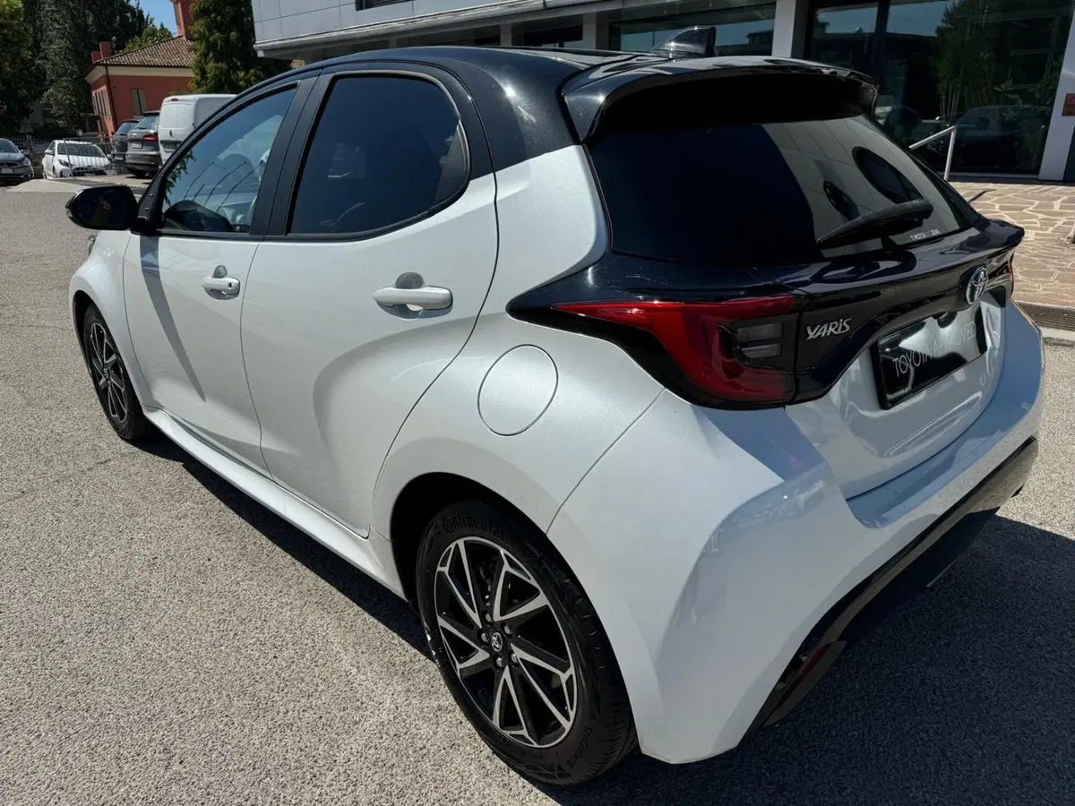 Toyota Yaris usata a Modena (8)