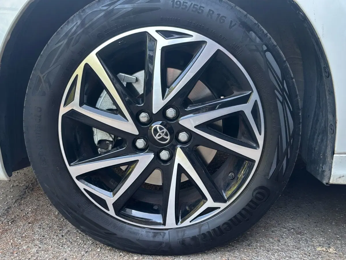 Toyota Yaris usata a Bologna (7)