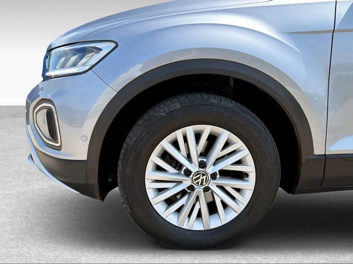 Volkswagen T-Roc usata a Livorno (15)