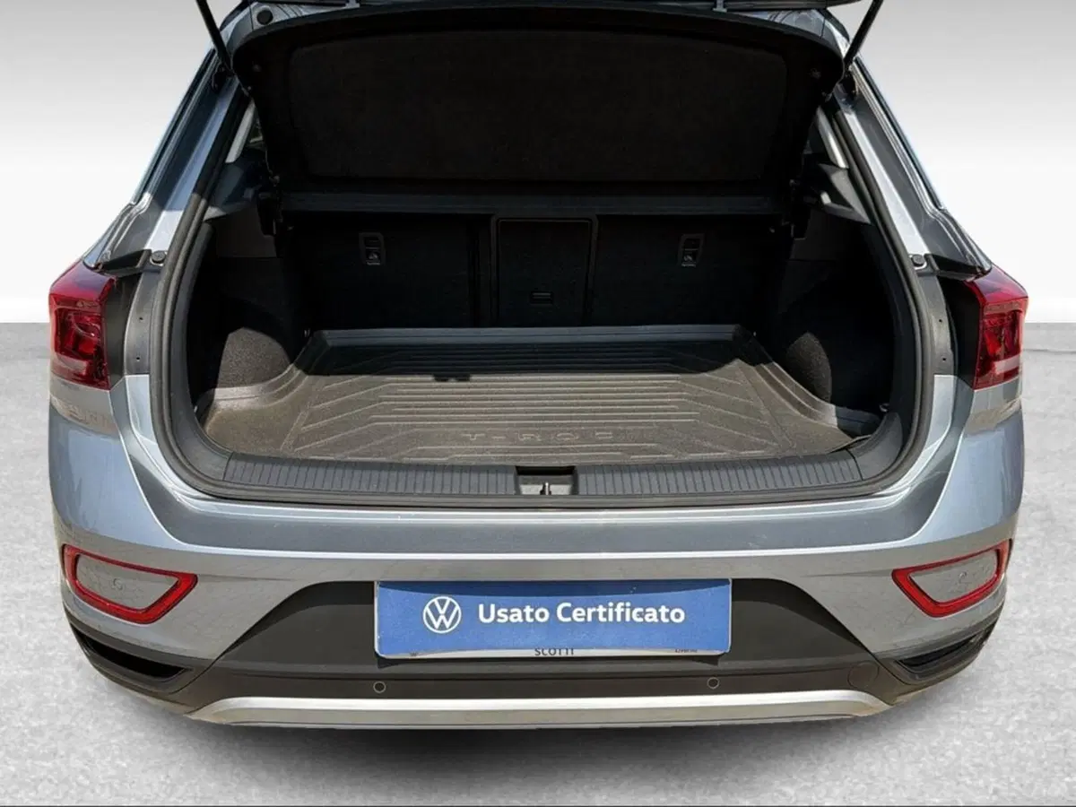 Volkswagen T-Roc usata a Livorno (6)