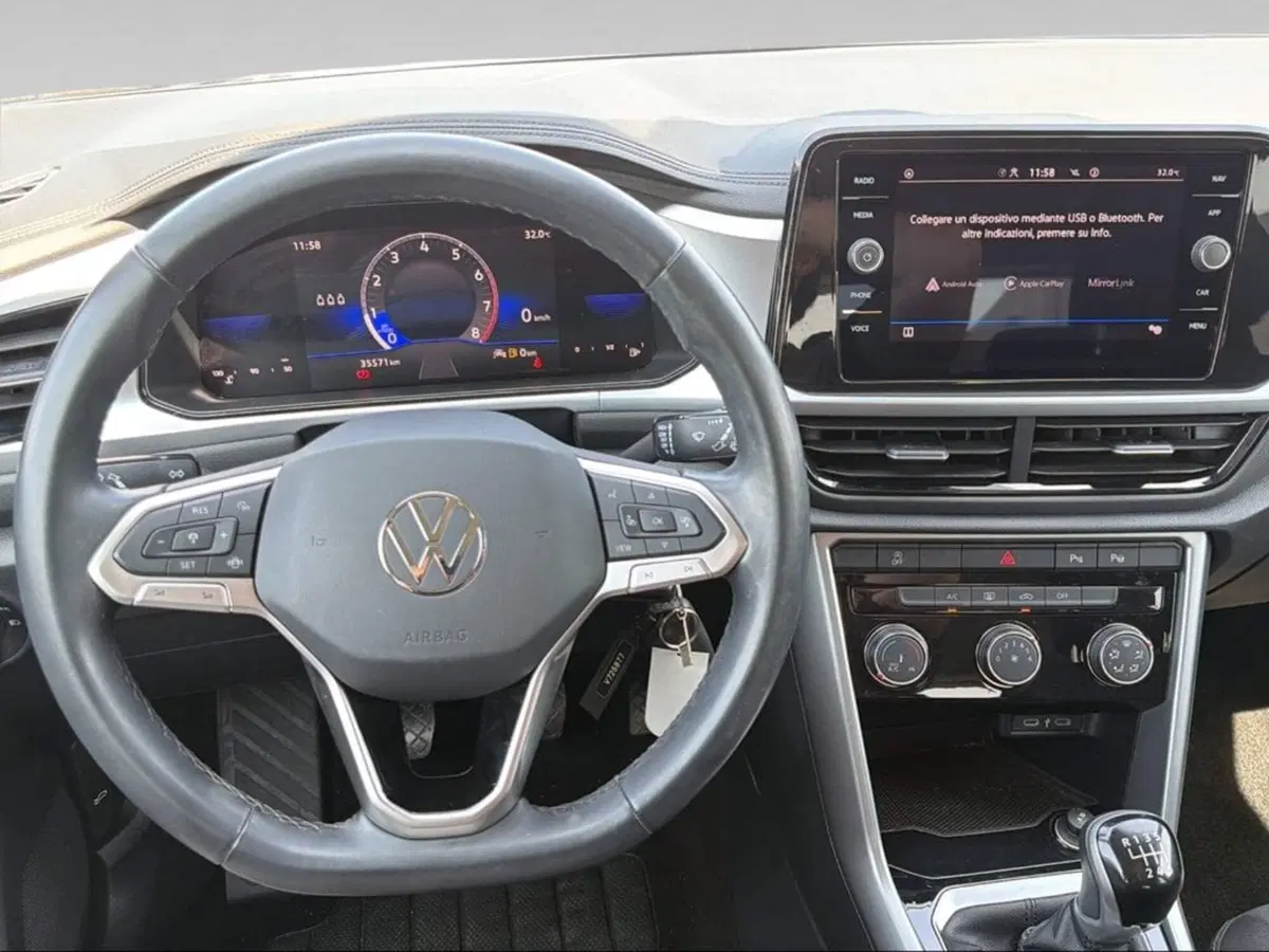 Volkswagen T-Roc usata a Livorno (8)