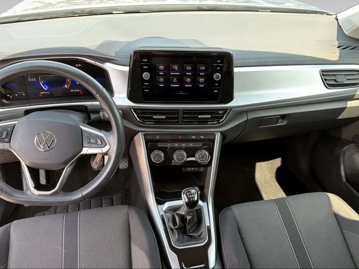 Volkswagen T-Roc usata a Livorno (9)