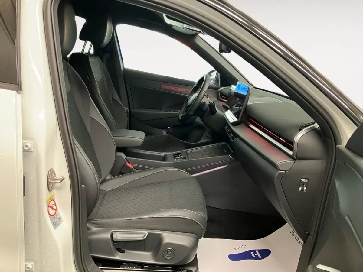Volkswagen T-Roc usata a Bologna (8)