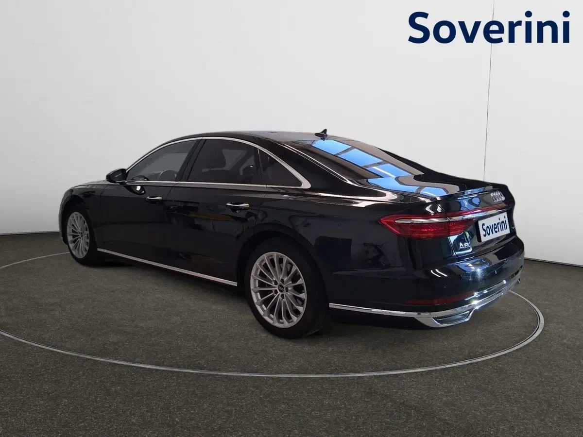 Audi A8 usata a Bologna (2)