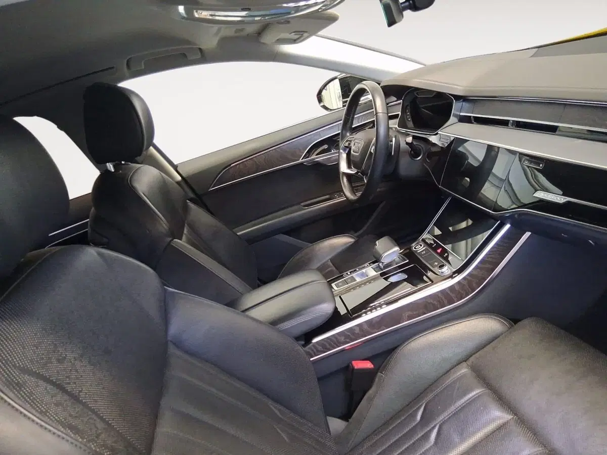 Audi A8 usata a Bologna (8)