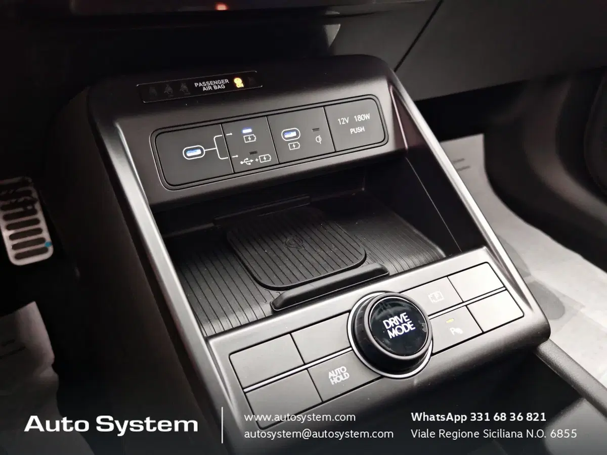Hyundai Kona nuova a Palermo (18)