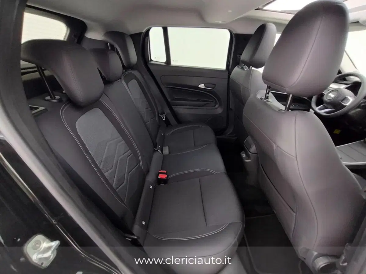 Jeep Avenger usata a Como (5)