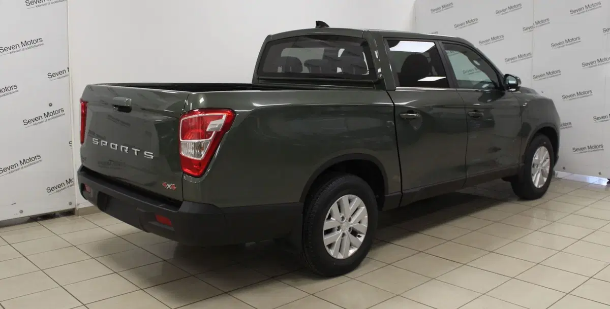 Ssangyong Rexton Sports nuova a Torino (10)
