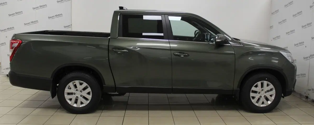 Ssangyong Rexton Sports nuova a Torino (6)
