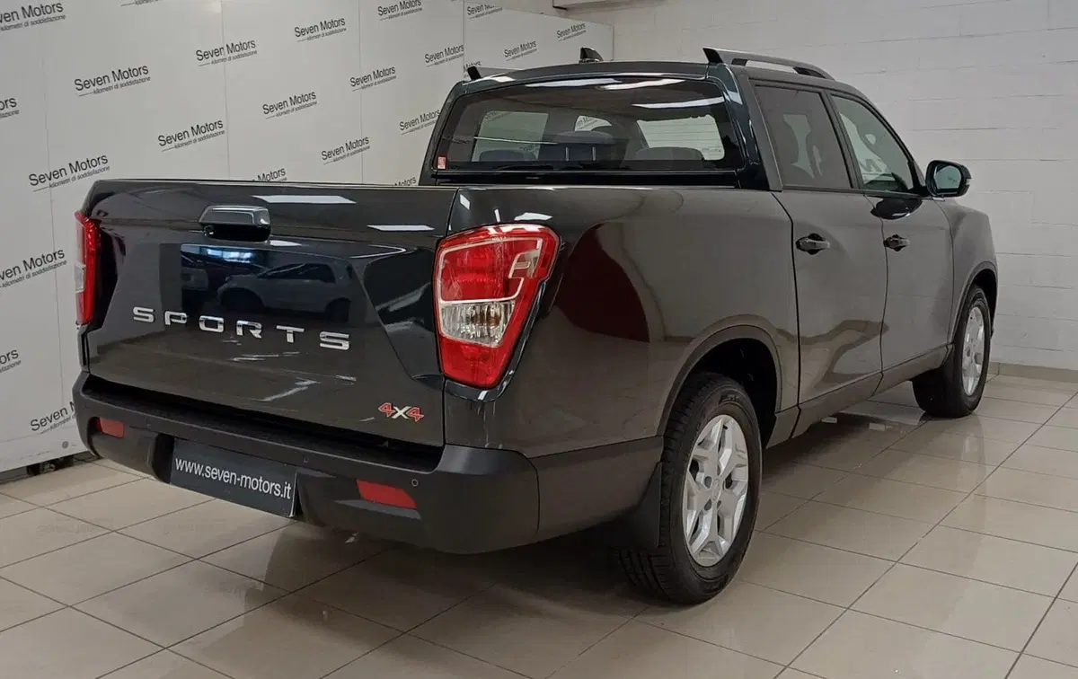Ssangyong Rexton Sports nuova a Torino (6)