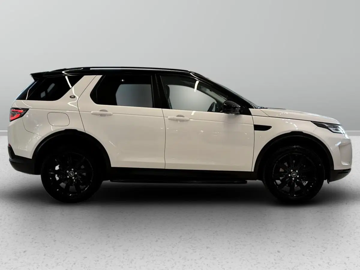 Land Rover Discovery Sport usata a Varese (6)