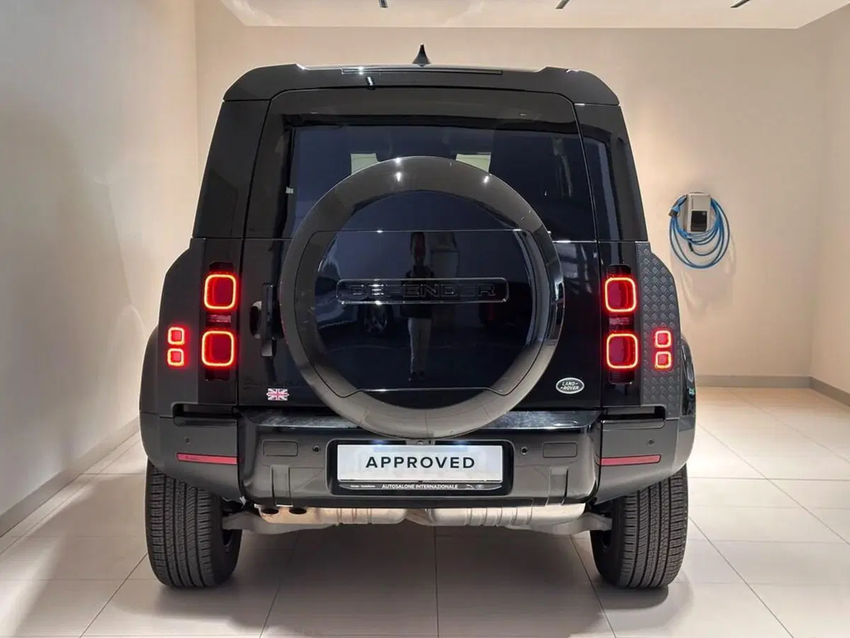 Land Rover Defender usata a Varese (4)