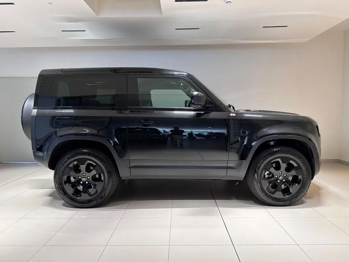 Land Rover Defender usata a Varese (5)