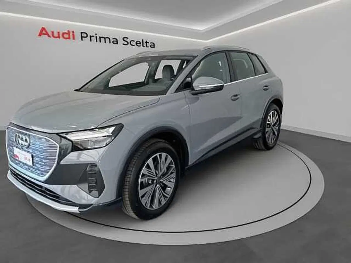 Audi Q4 nuova a Roma