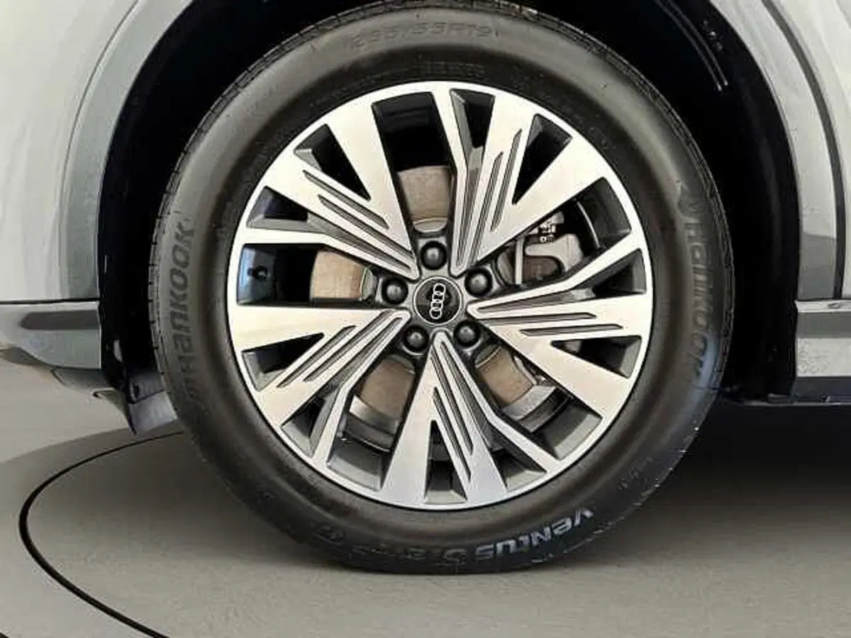 Audi Q4 nuova a Roma (7)