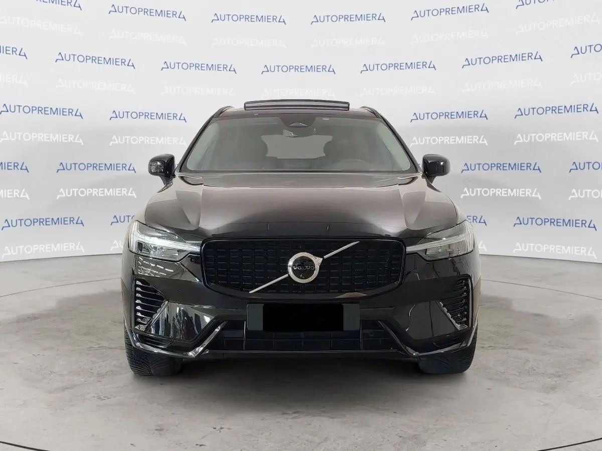 Volvo XC60 usata a Como (2)
