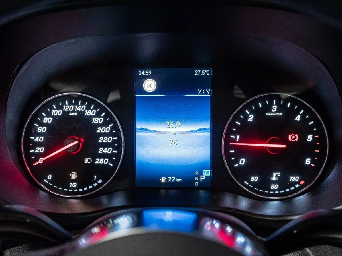 Mercedes-Benz Vito nuova a Rimini (13)