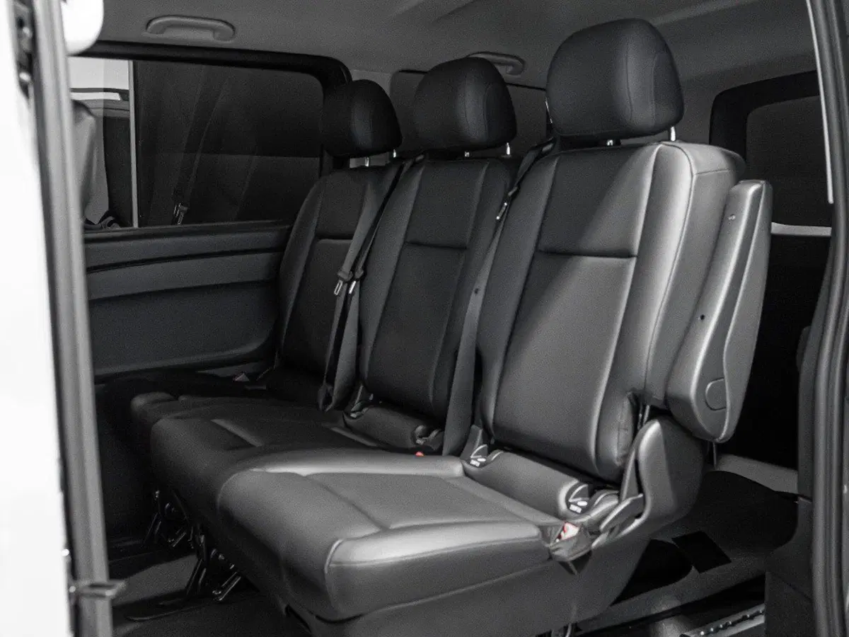 Mercedes-Benz Vito nuova a Rimini (16)