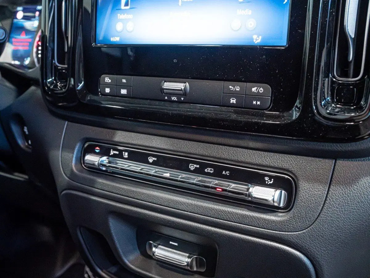 Mercedes-Benz Vito nuova a Rimini (19)