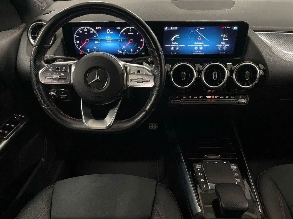 Mercedes-Benz GLA SUV usata a Ancona (11)