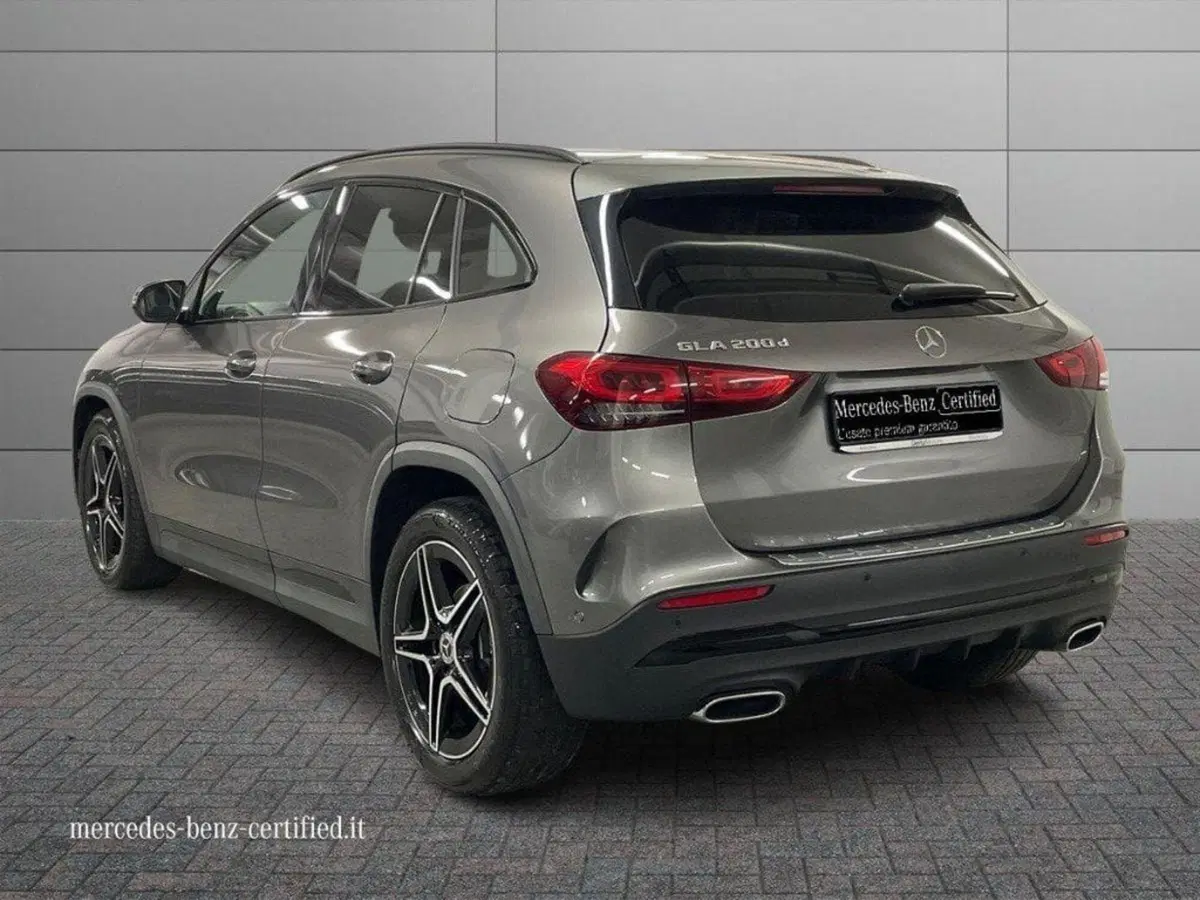 Mercedes-Benz GLA SUV usata a Ancona (3)
