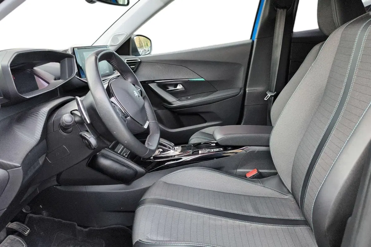 Peugeot 2008 usata a Arezzo (9)