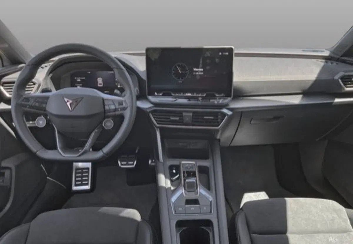 Cupra Leon nuova a Siena (9)