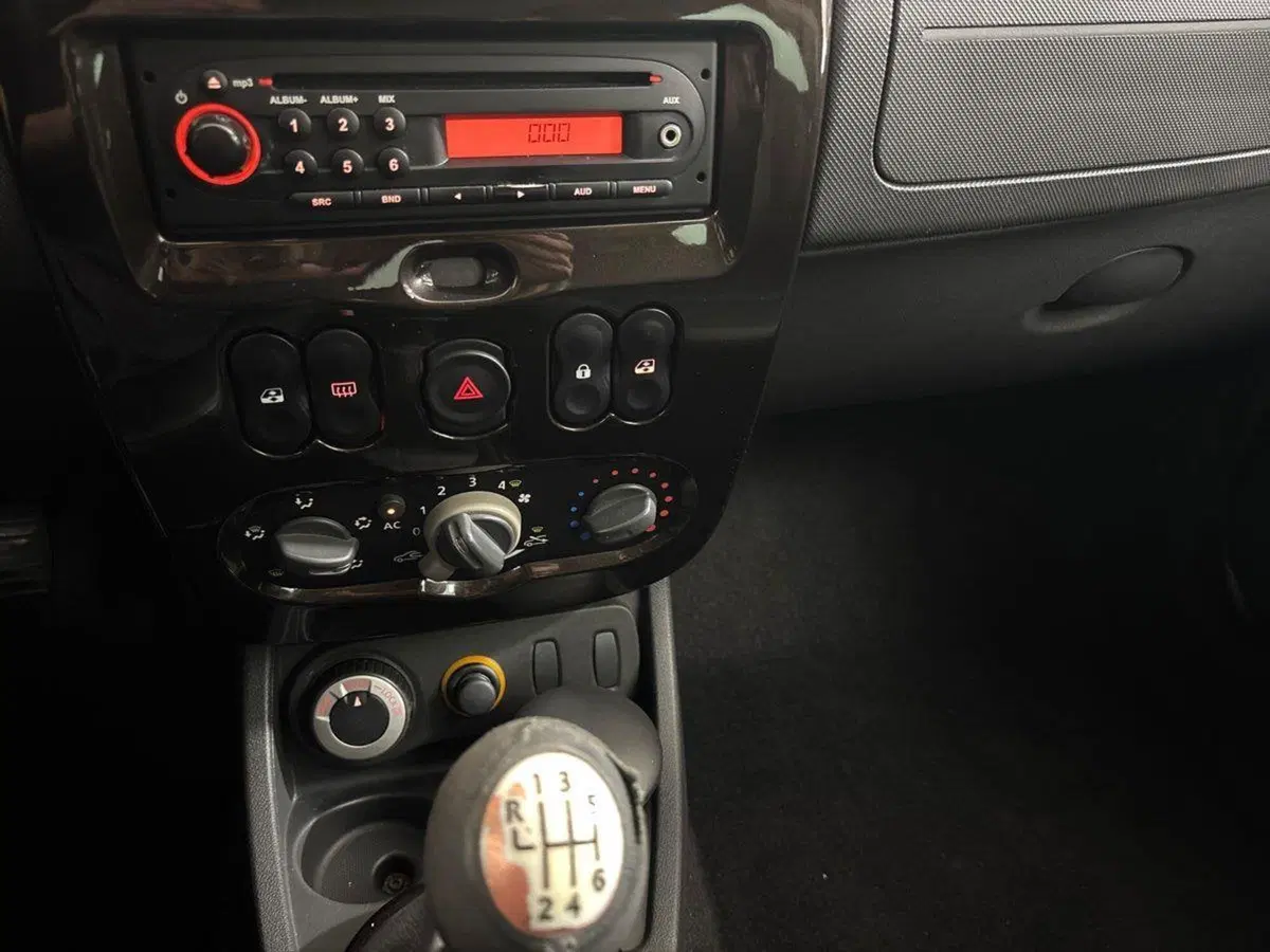Dacia Duster usata a Torino (13)
