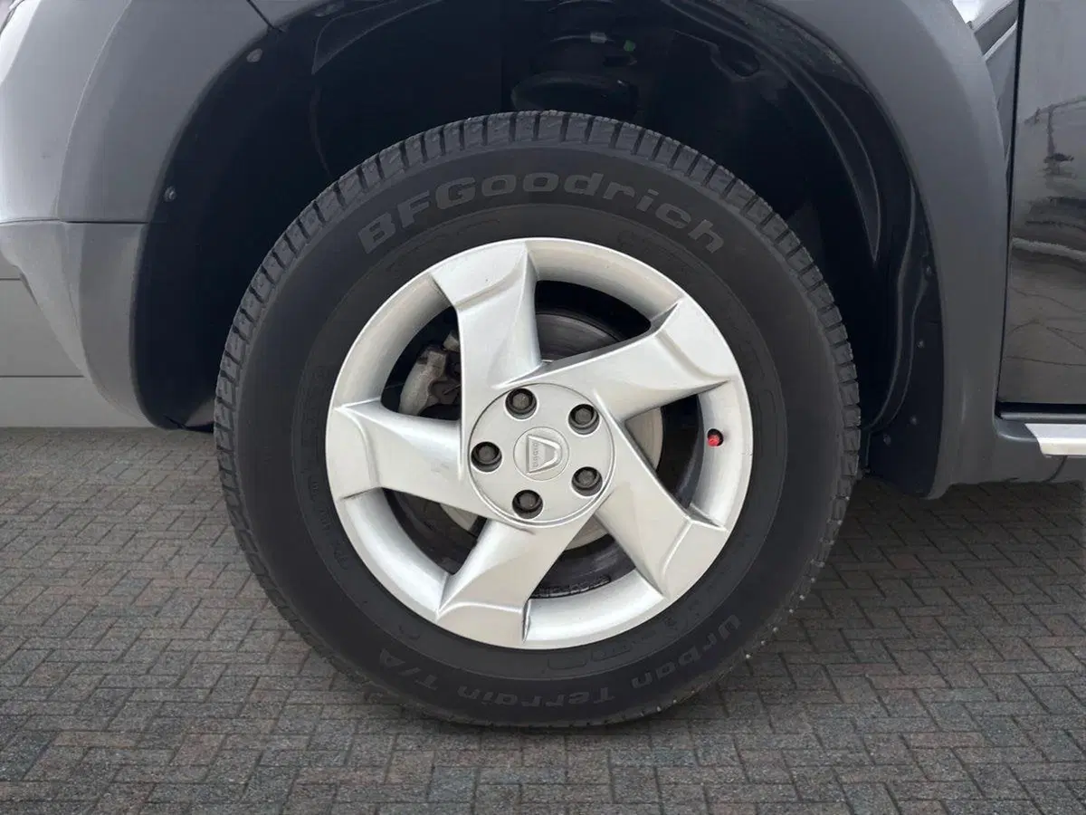 Dacia Duster usata a Torino (7)