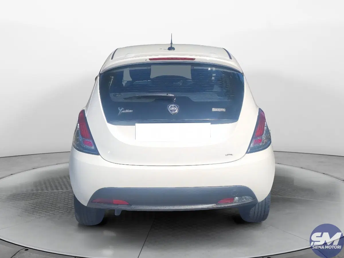 Lancia Ypsilon usata a Siena (4)
