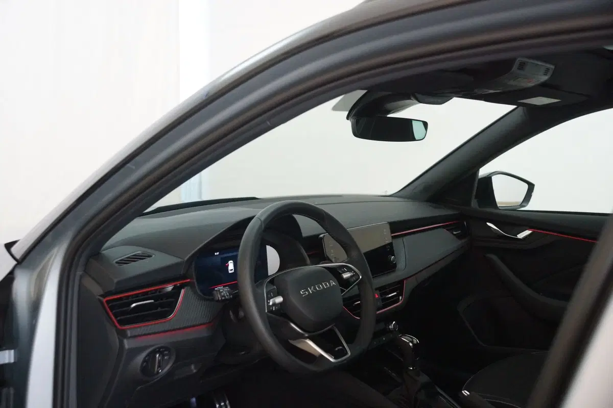 Skoda Kamiq nuova a Torino (17)