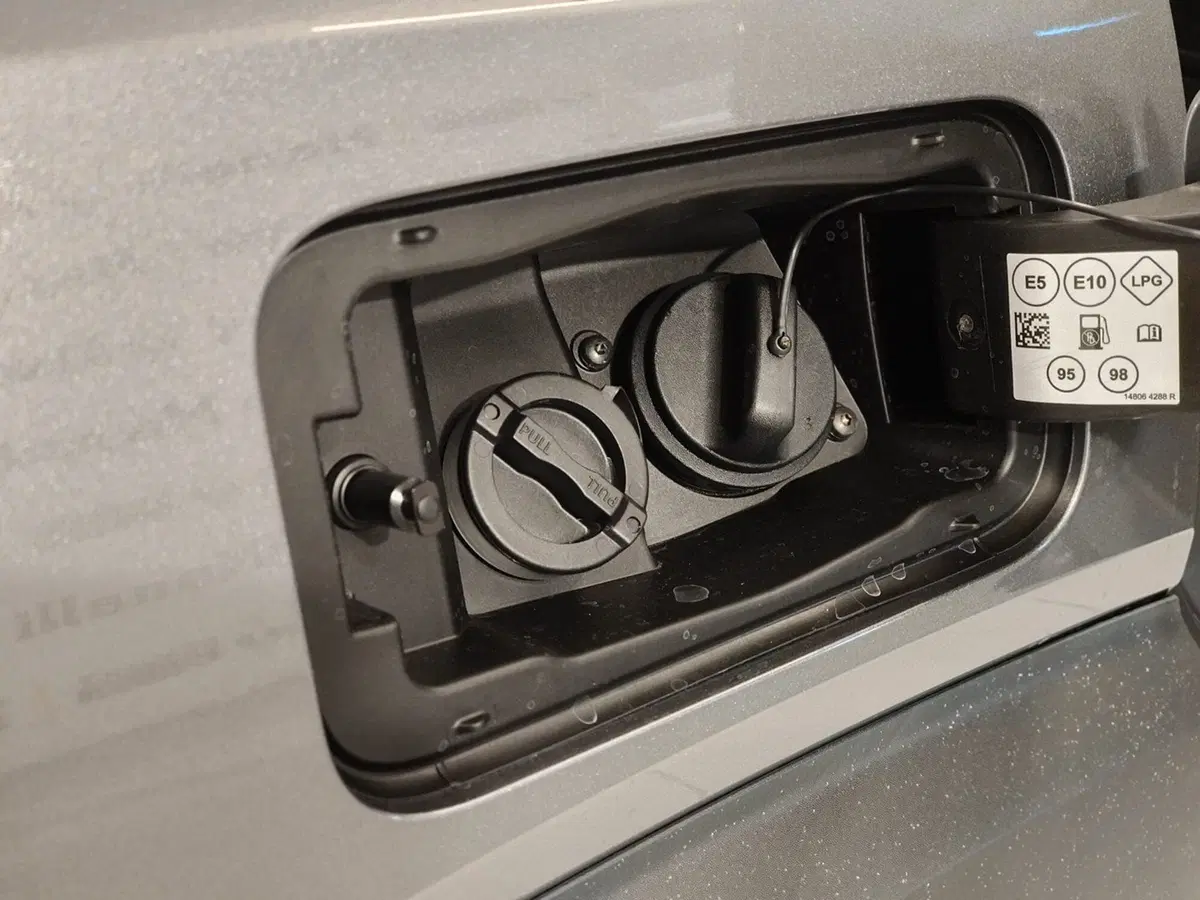 Dacia Bigster nuova a Brescia (19)