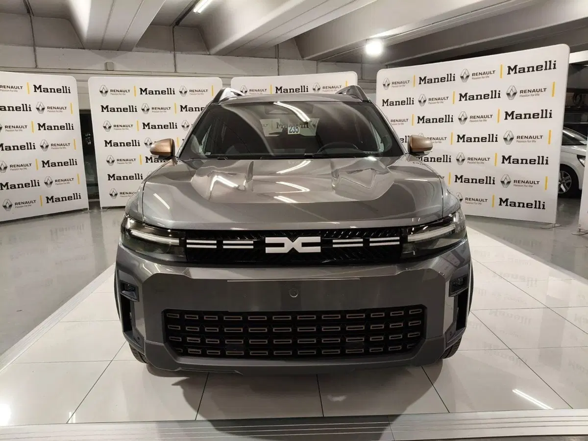Dacia Bigster nuova a Brescia (3)