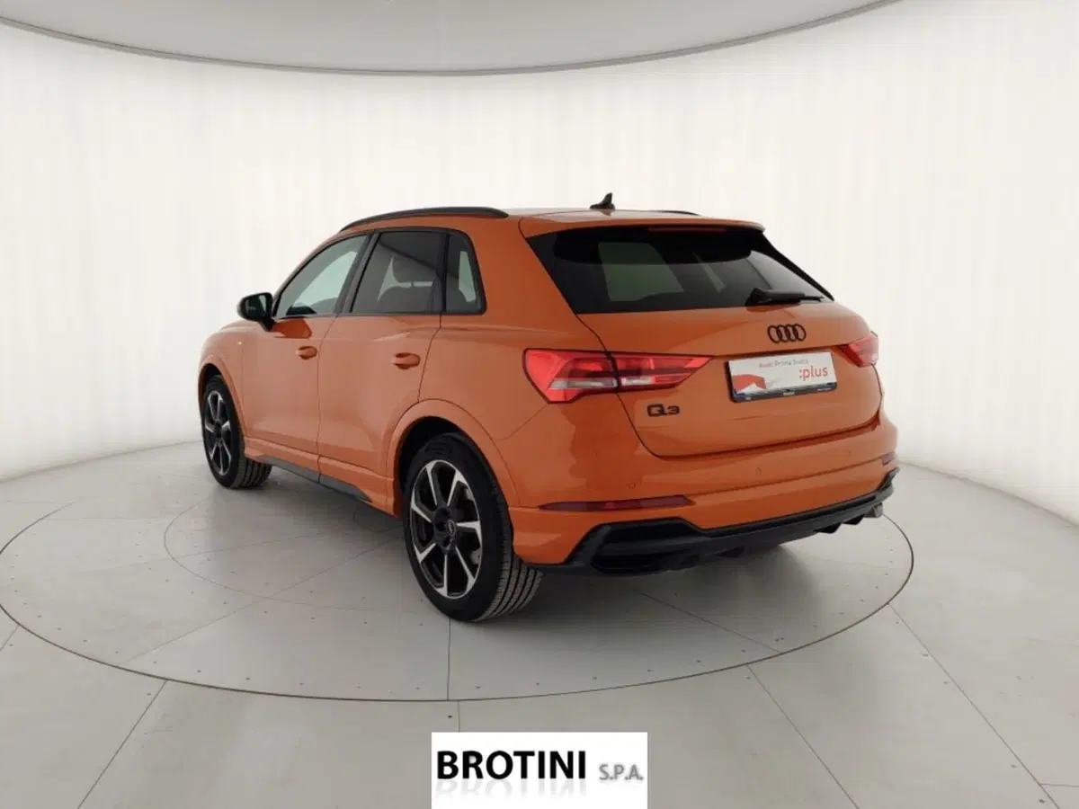 Audi Q3 Sportback usata a La Spezia (2)