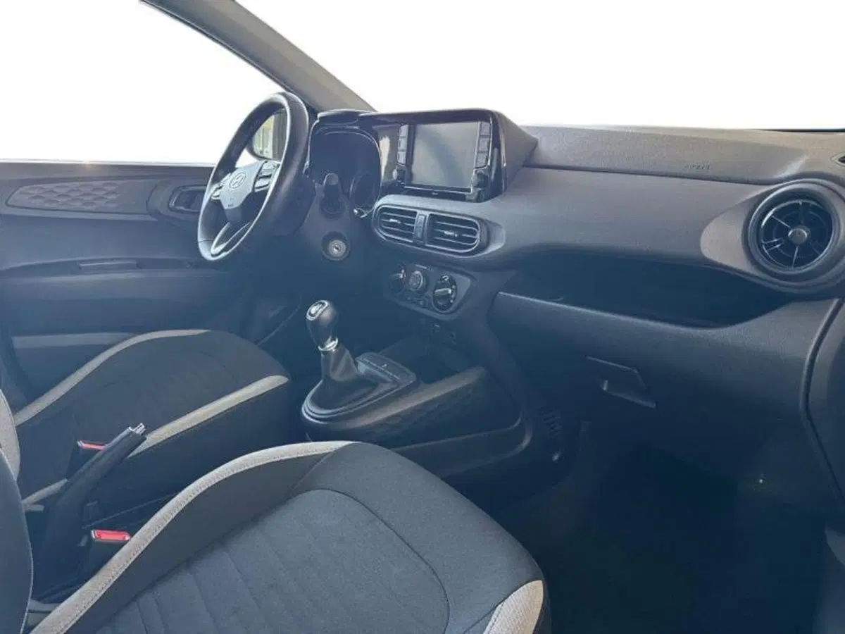 Hyundai i10 usata a Perugia (12)