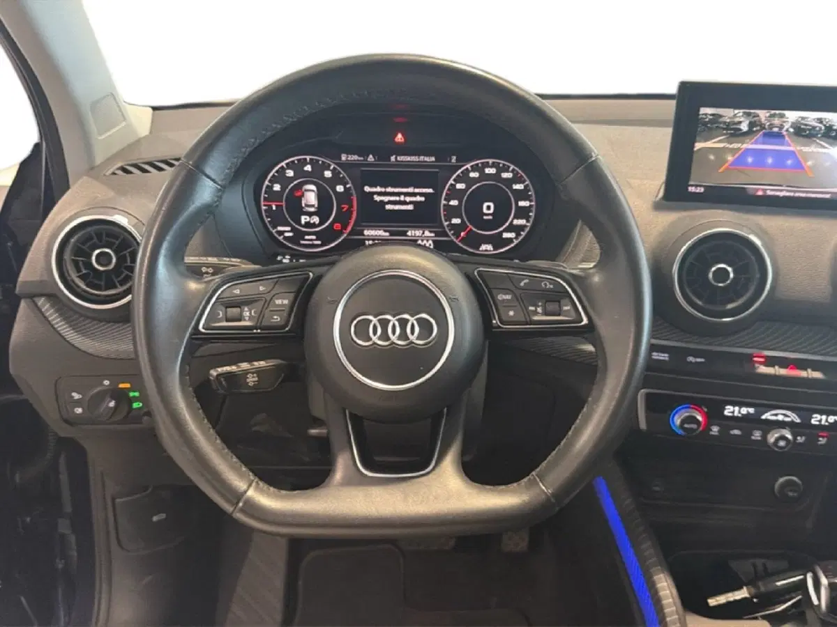 Audi Q2 usata a Napoli (10)