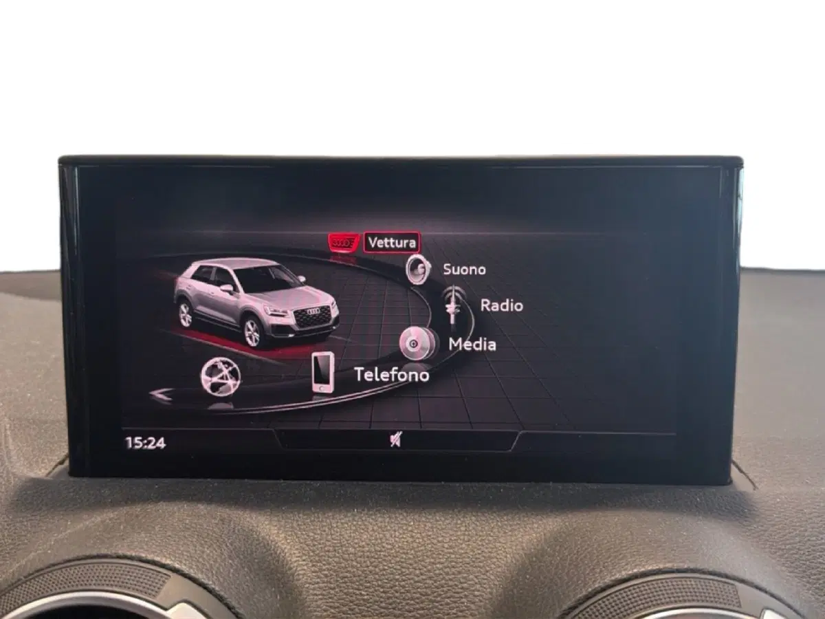 Audi Q2 usata a Napoli (12)