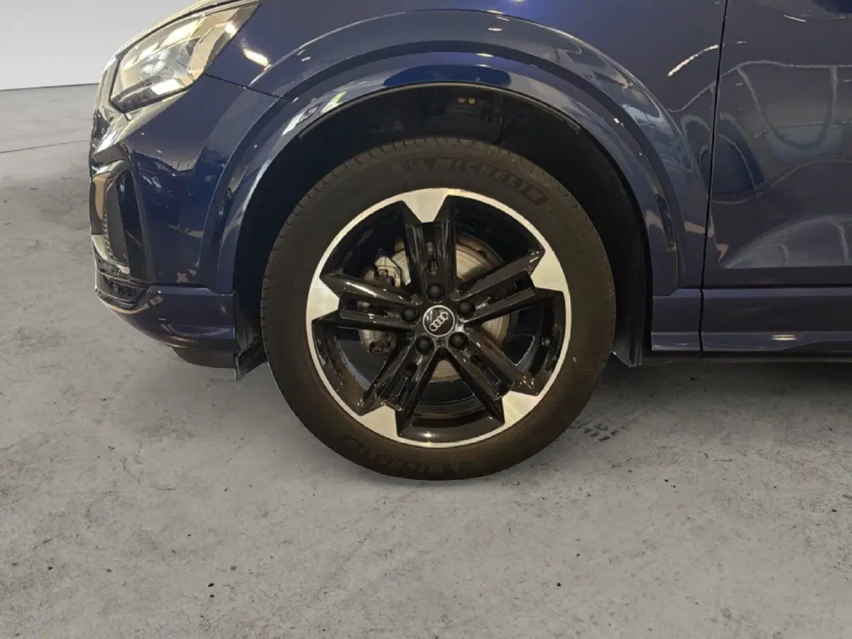 Audi Q2 usata a Napoli (18)