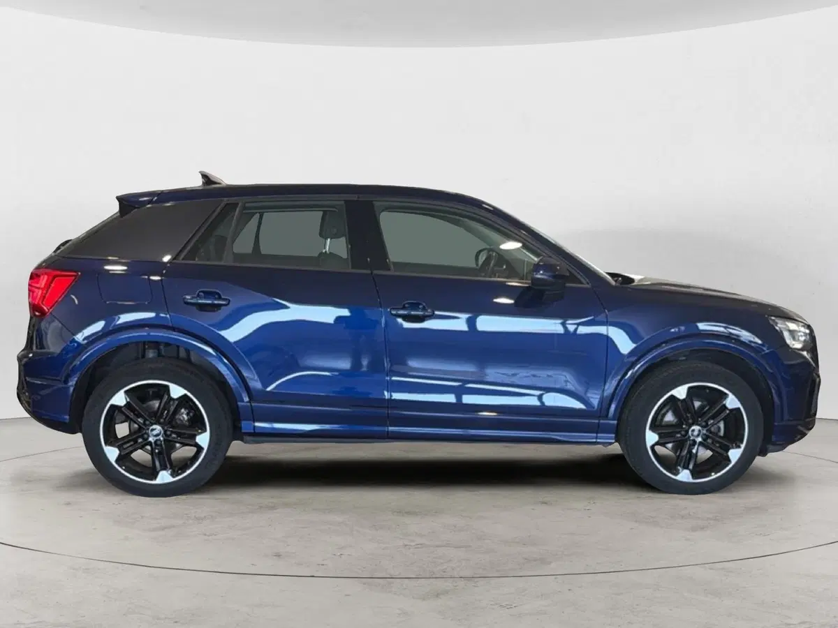 Audi Q2 usata a Napoli (4)