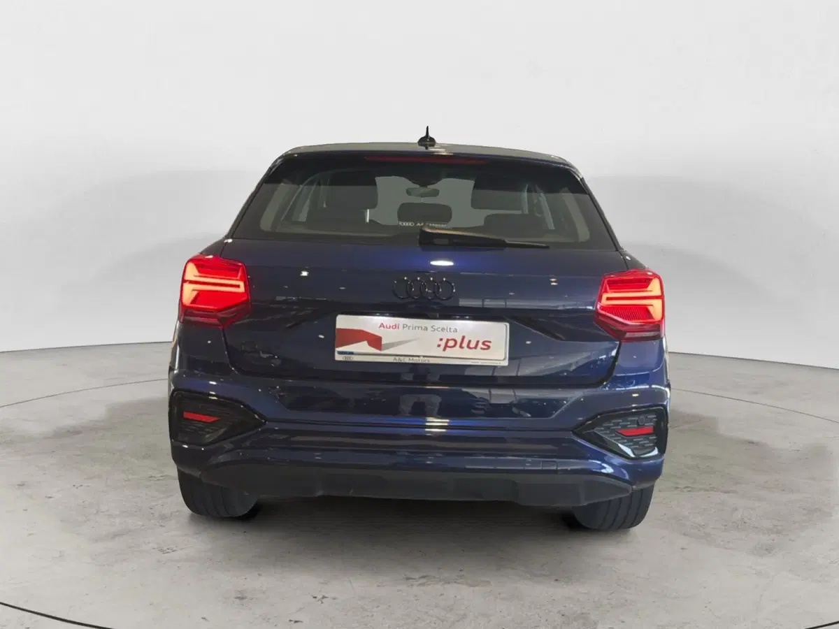 Audi Q2 usata a Napoli (6)